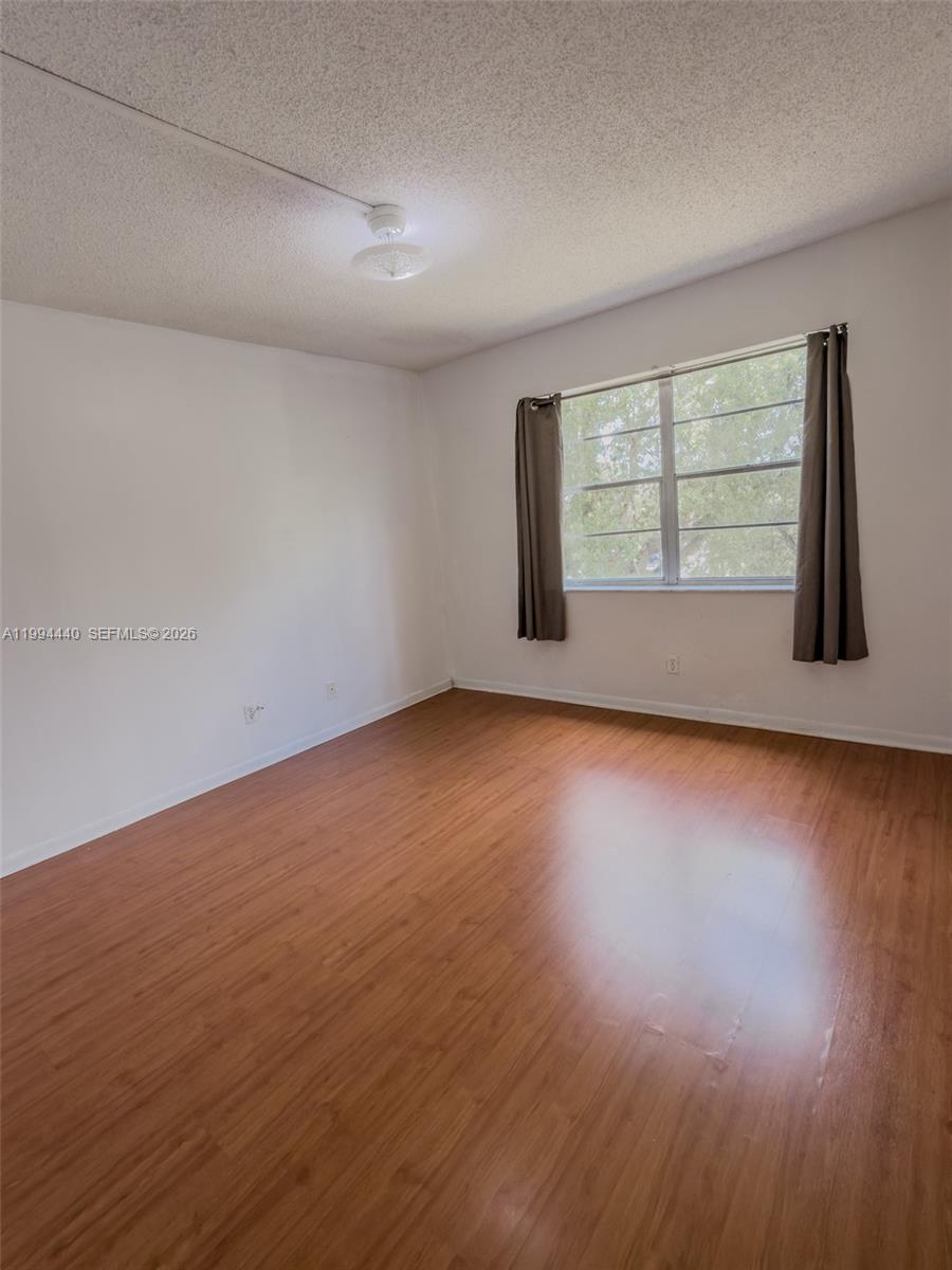 8411 Nw 8th St 301 Property Photo 10