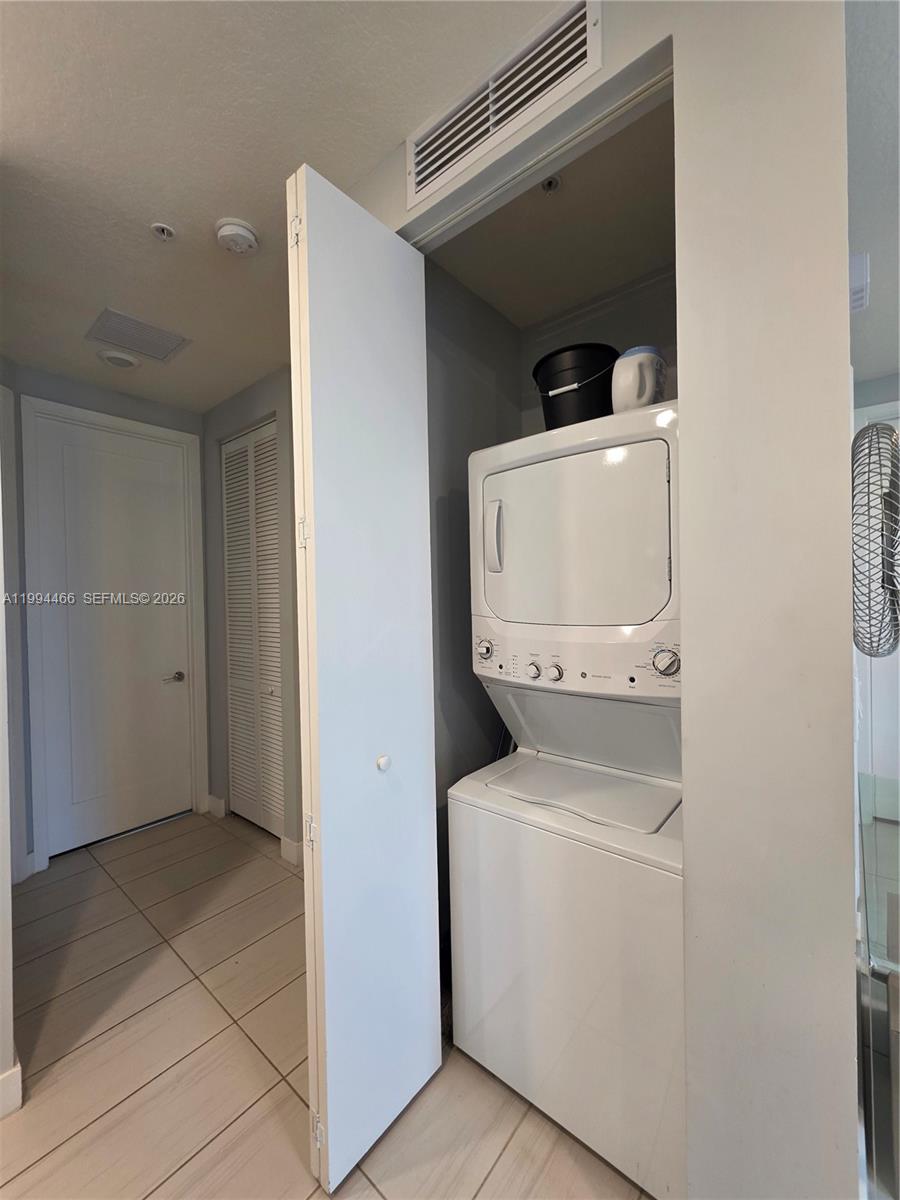 A11994466 Property Photo 17