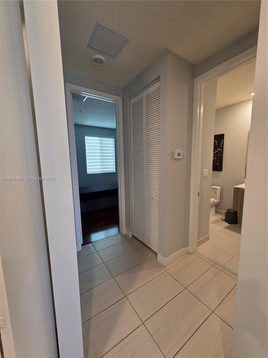 A11994466 Property Photo 21