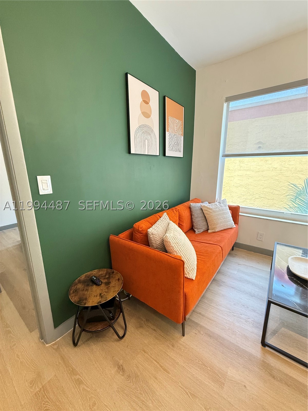 1320 Drexel Ave 302 Property Photo 2