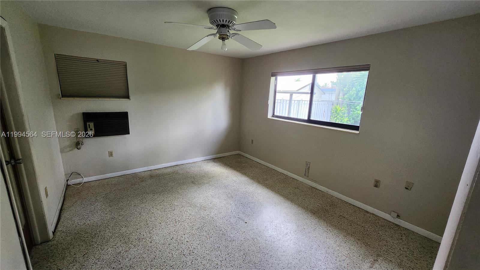 6241 Nw 110th St Property Photo 9