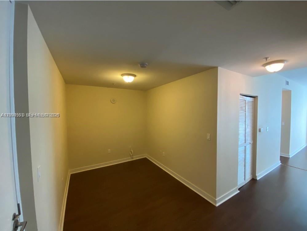 A11994593 Property Photo 4