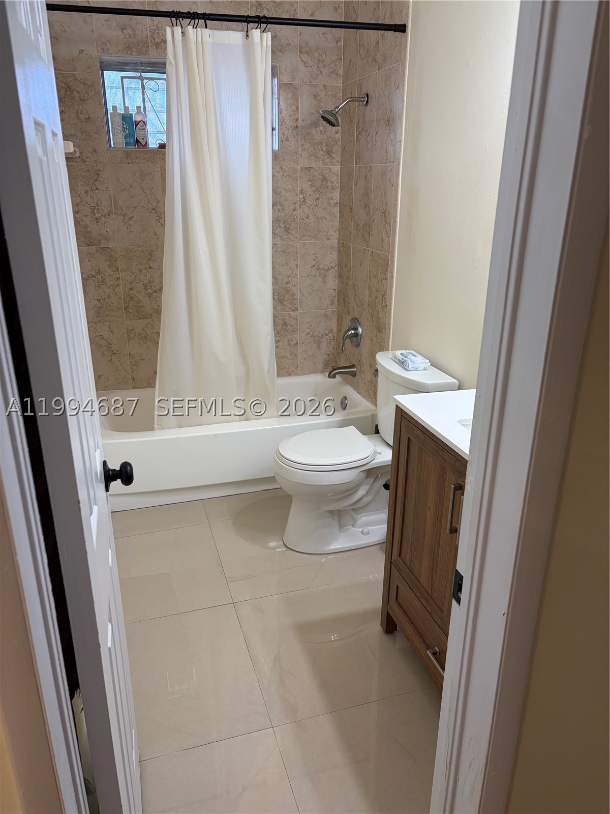 1631 Ne 114th St 305 Property Photo 14