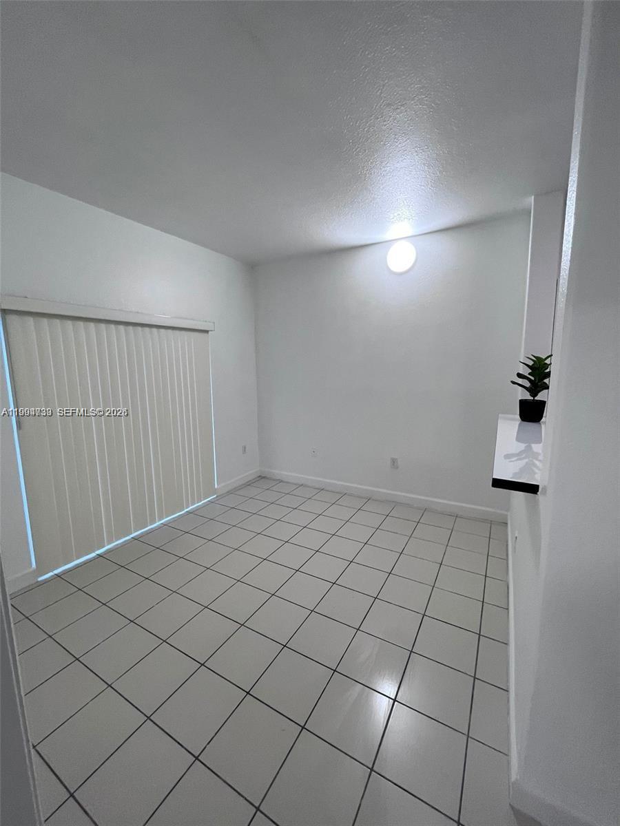 1656 Se 29th Ct 107 Property Photo 10