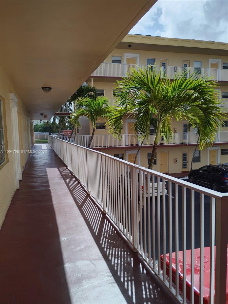A11994796 Property Photo 3