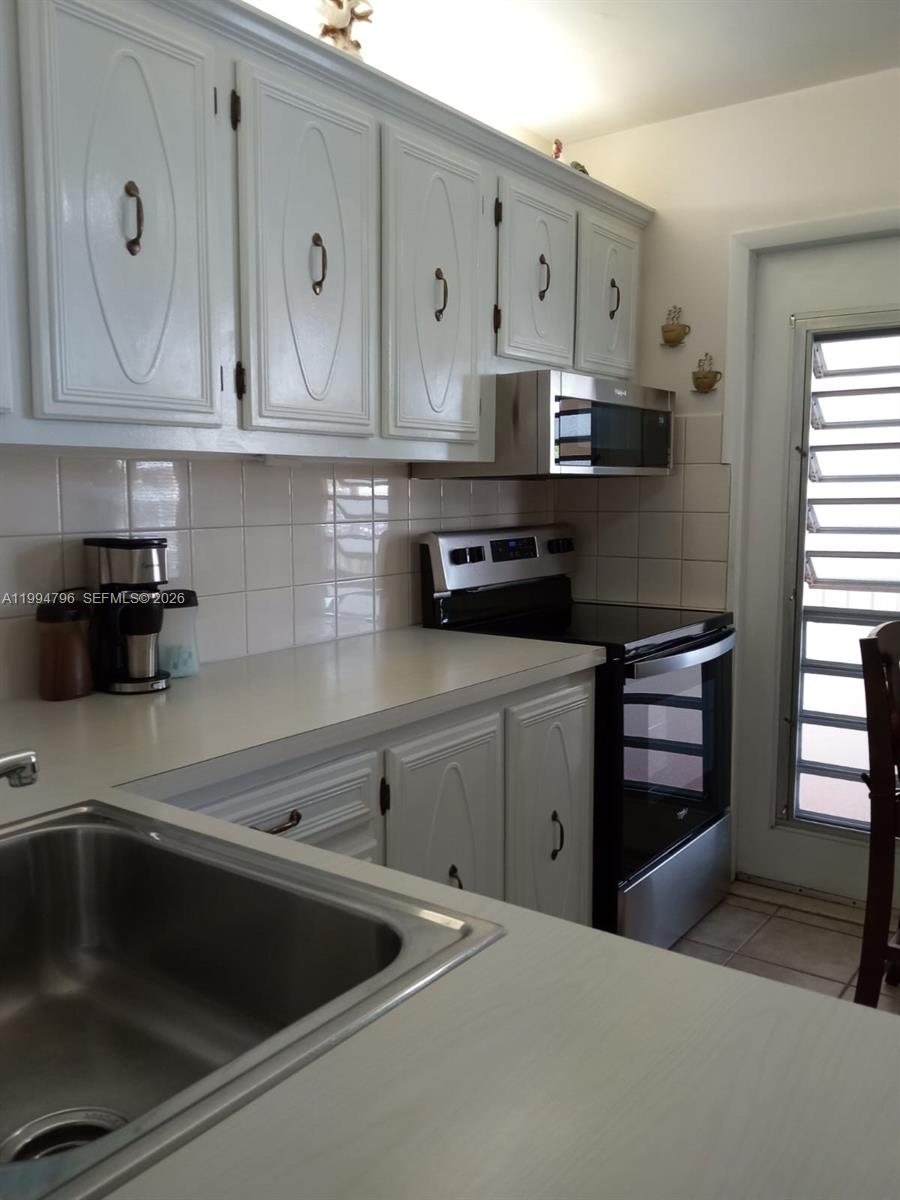 A11994796 Property Photo 20