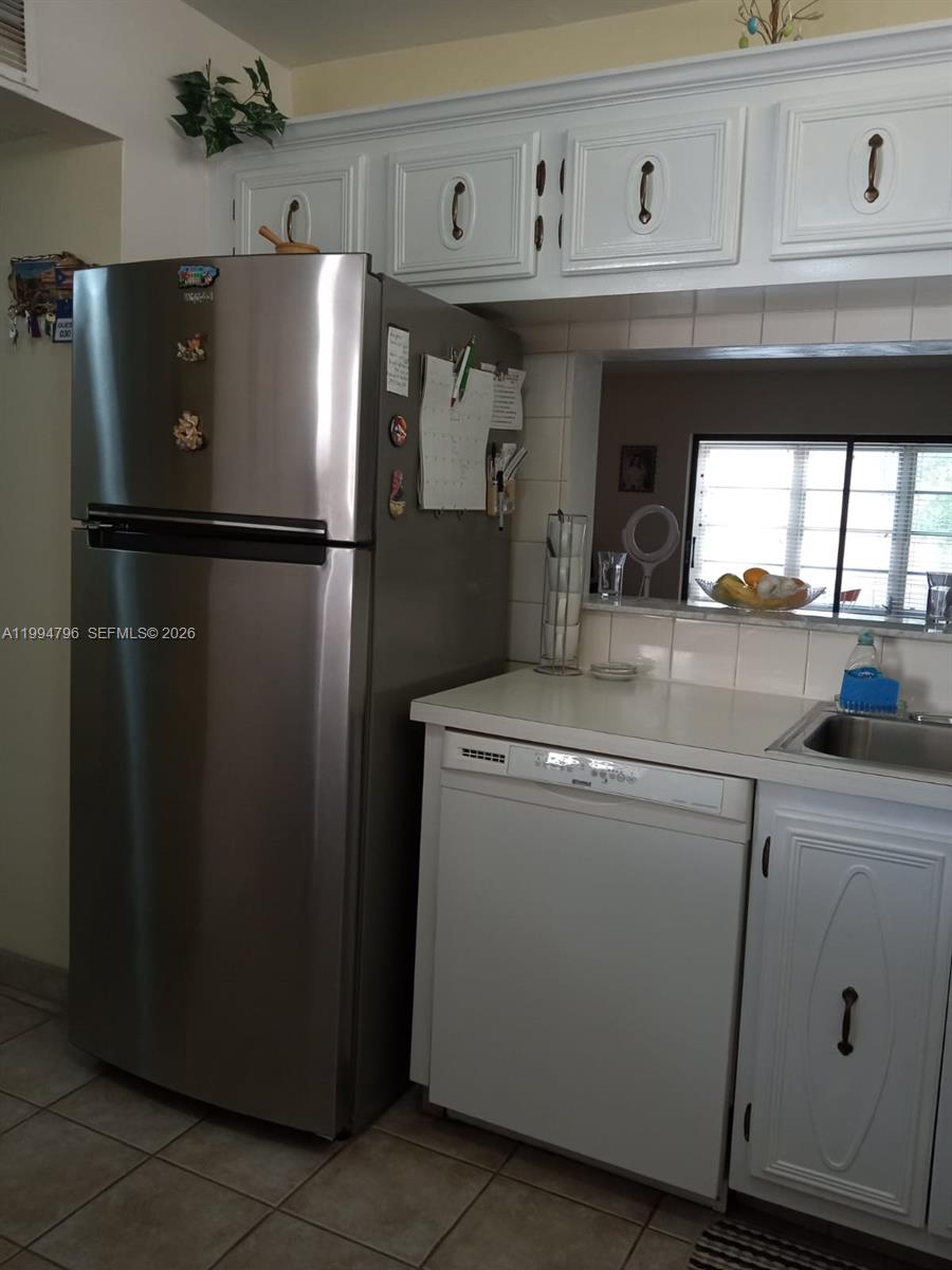 A11994796 Property Photo 21