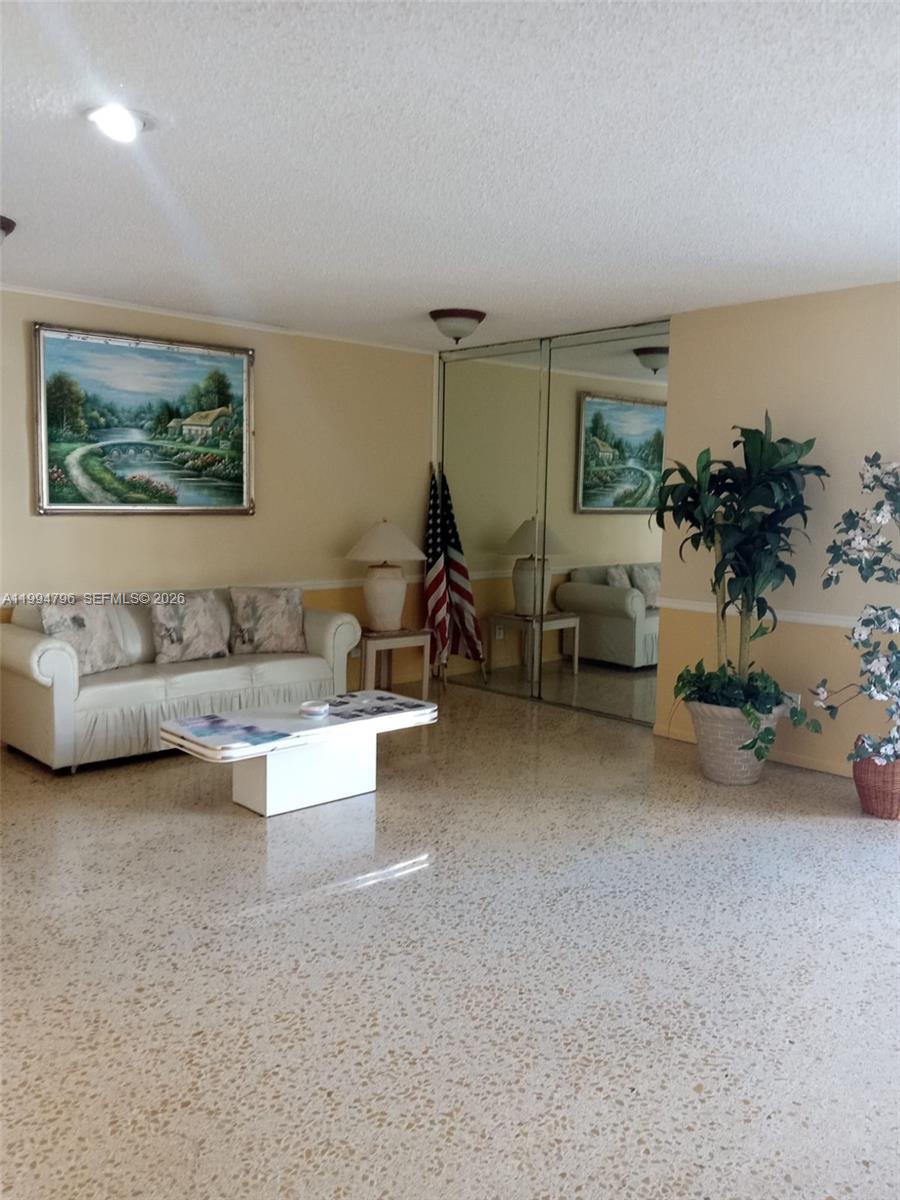 A11994796 Property Photo 26