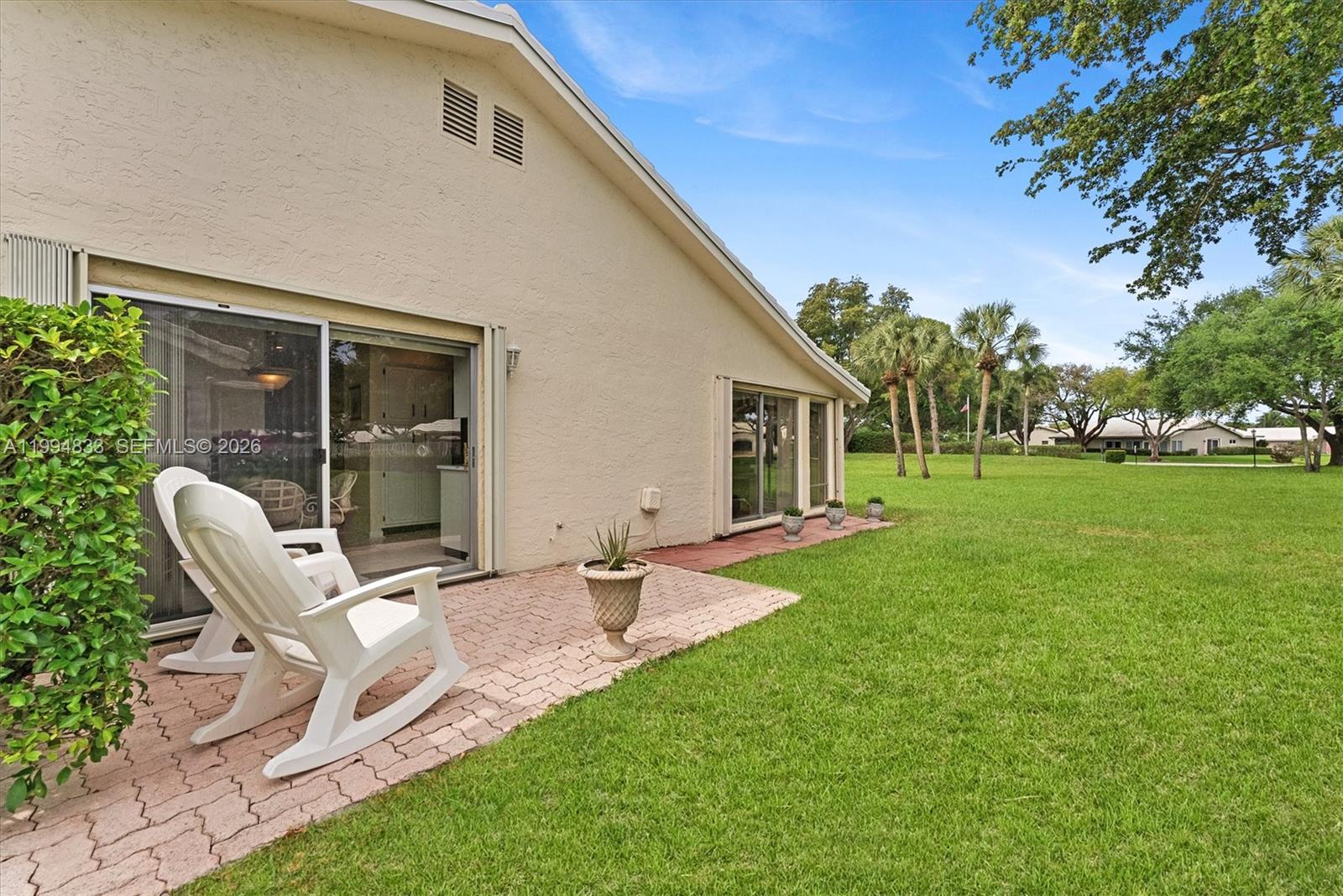 5669 Pinecrest Cir Property Photo 15