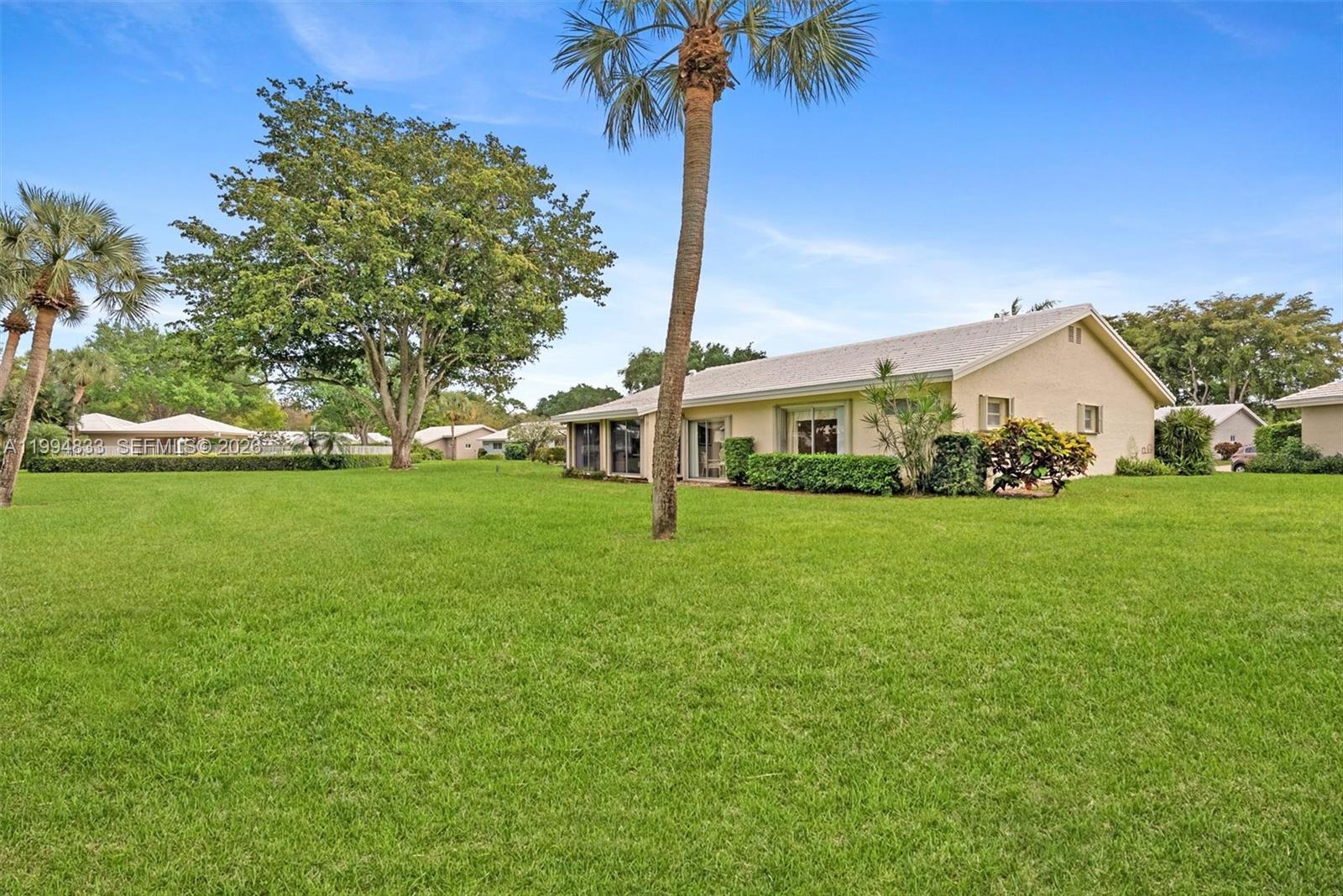 5669 Pinecrest Cir Property Photo 26