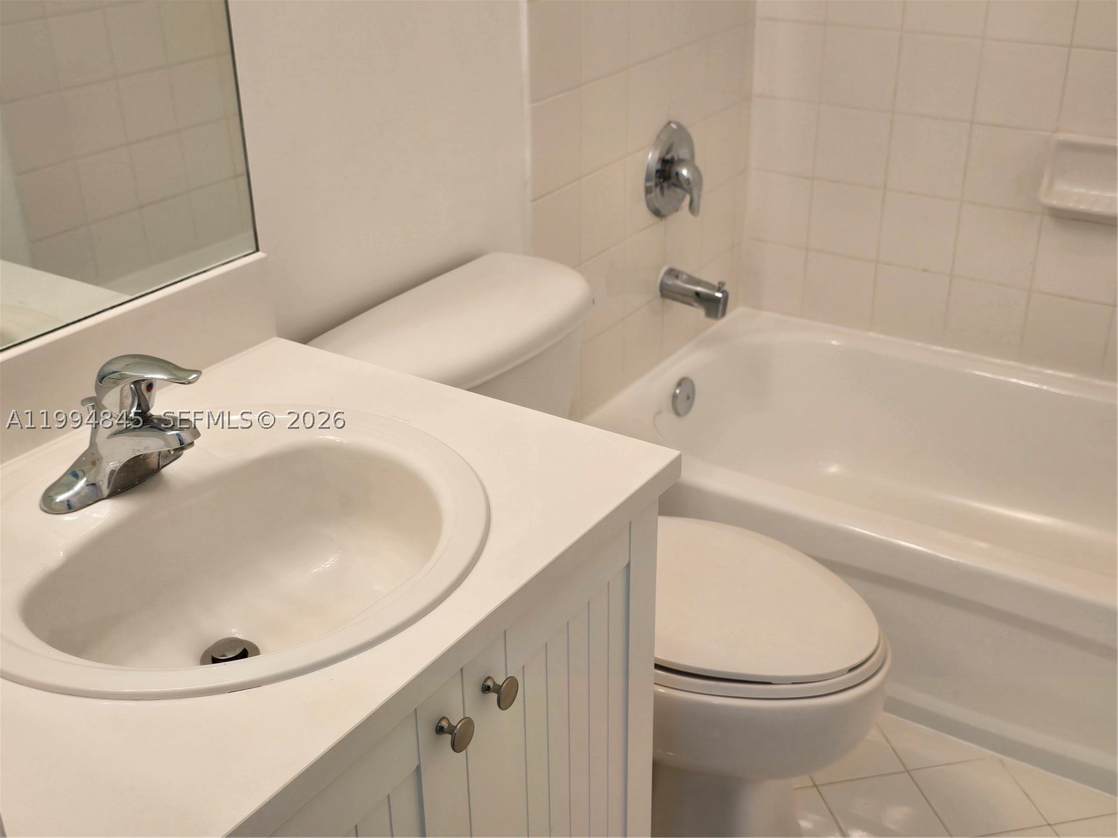 1575 Ne 33rd Ave 104-9 Property Photo 12