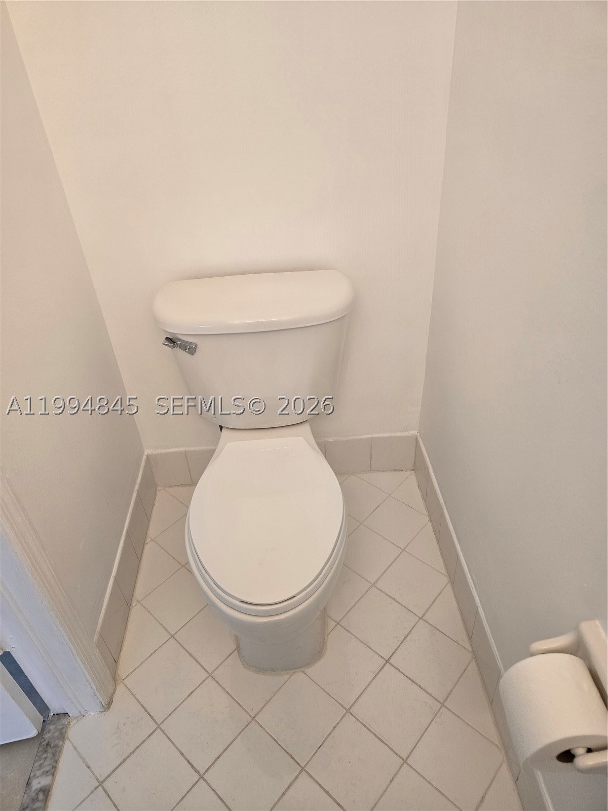 1575 Ne 33rd Ave 104-9 Property Photo 29