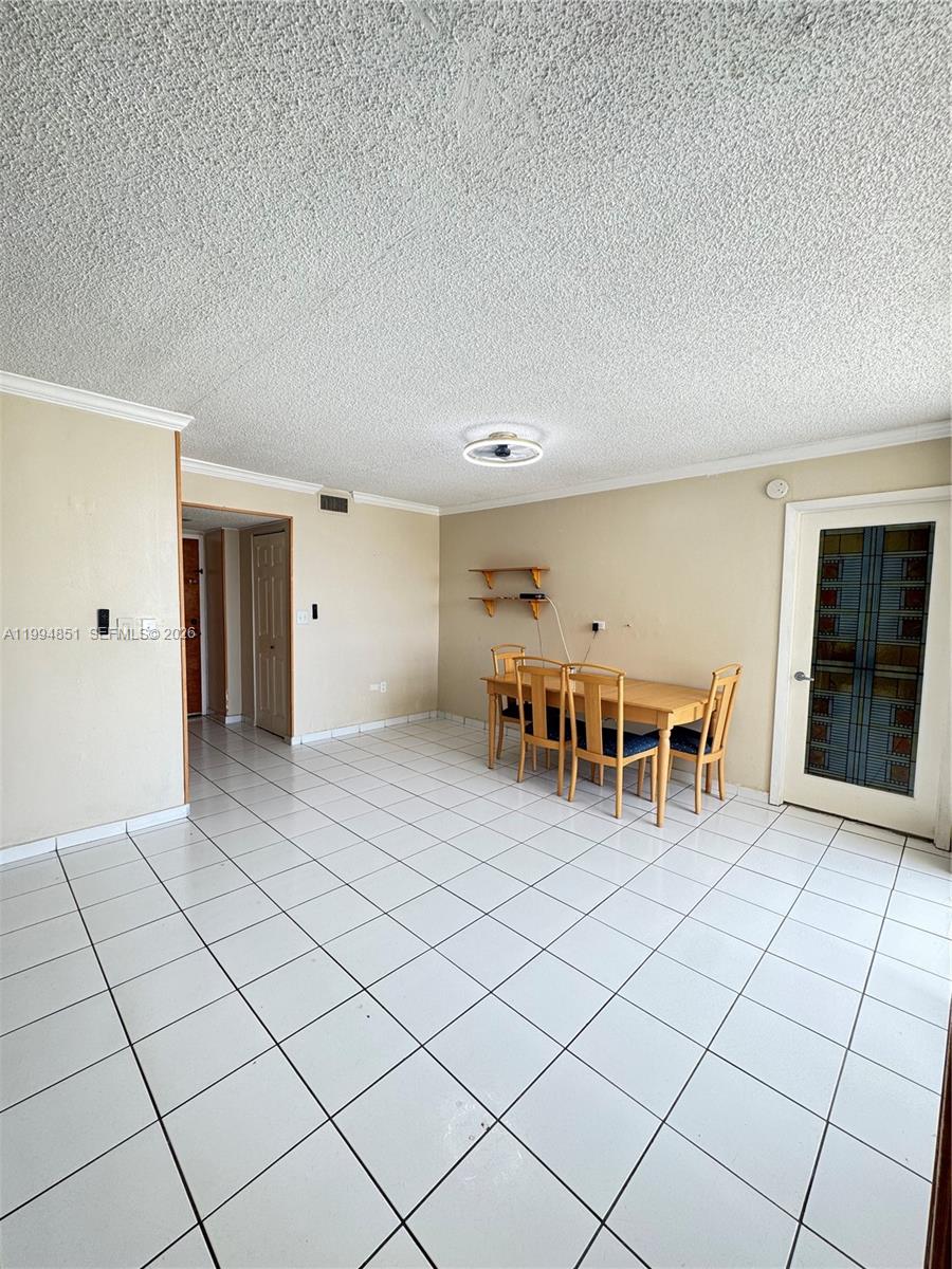 2055 Sw 122nd Ave 403 Property Photo 8