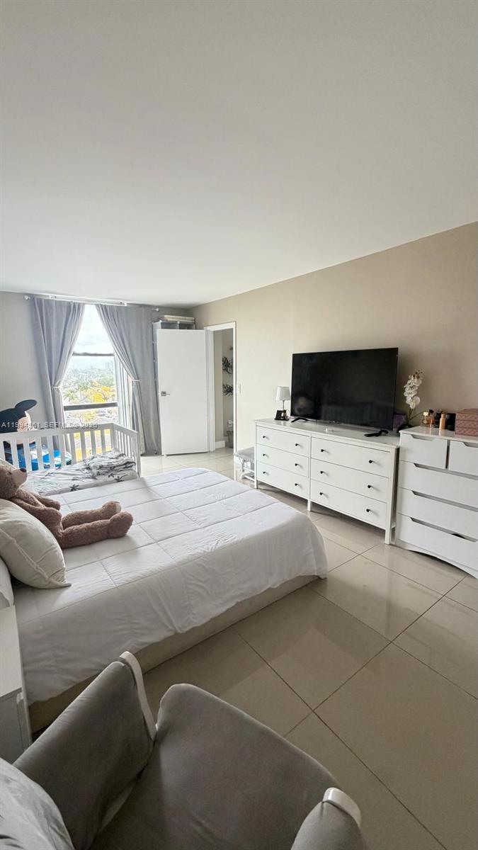 13499 Biscayne Blvd 805 Property Photo 10