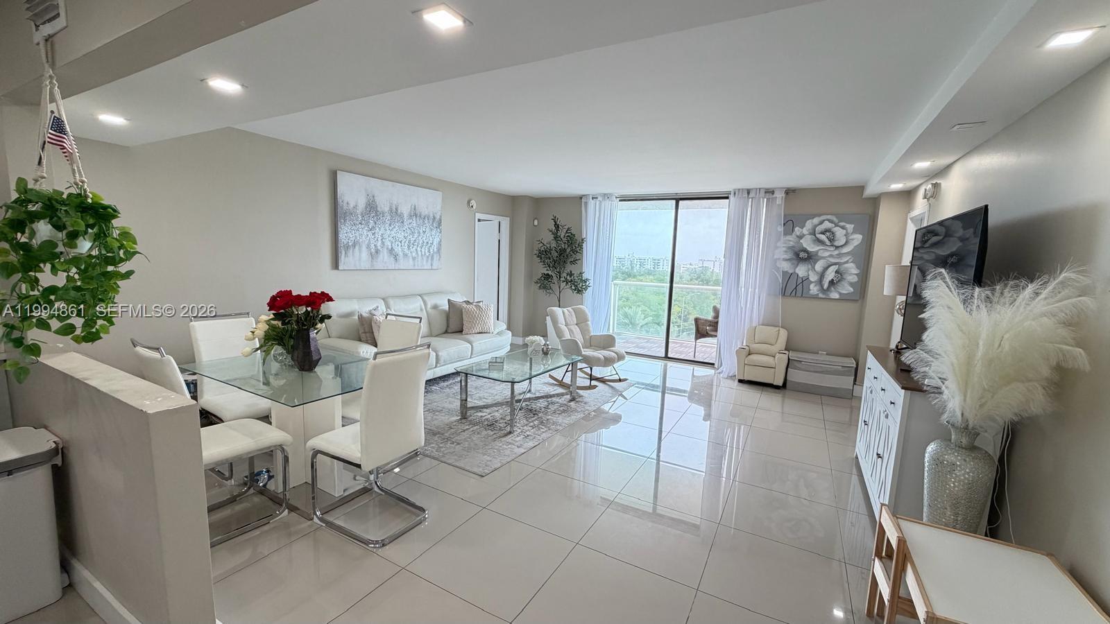 13499 Biscayne Blvd 805 Property Photo 12
