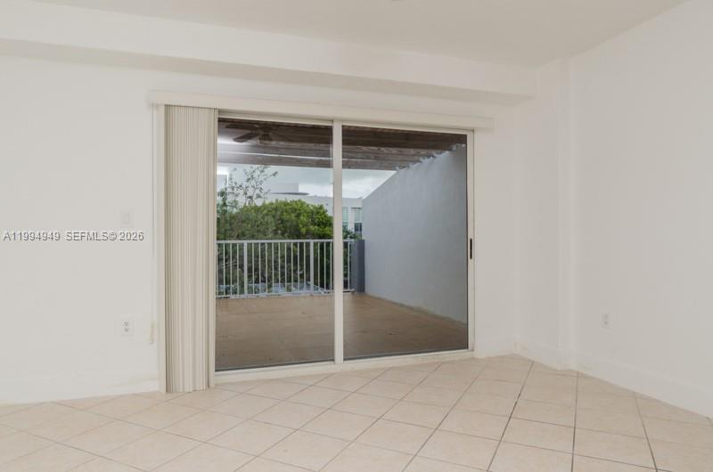 2734 Bird Ave 310 Property Photo 3