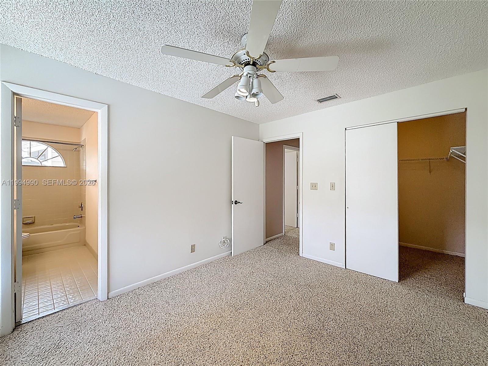 5043 Pointe Emerald Ln Property Photo 49
