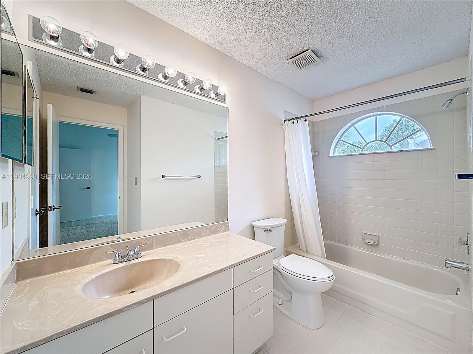 5043 Pointe Emerald Ln Property Photo 51