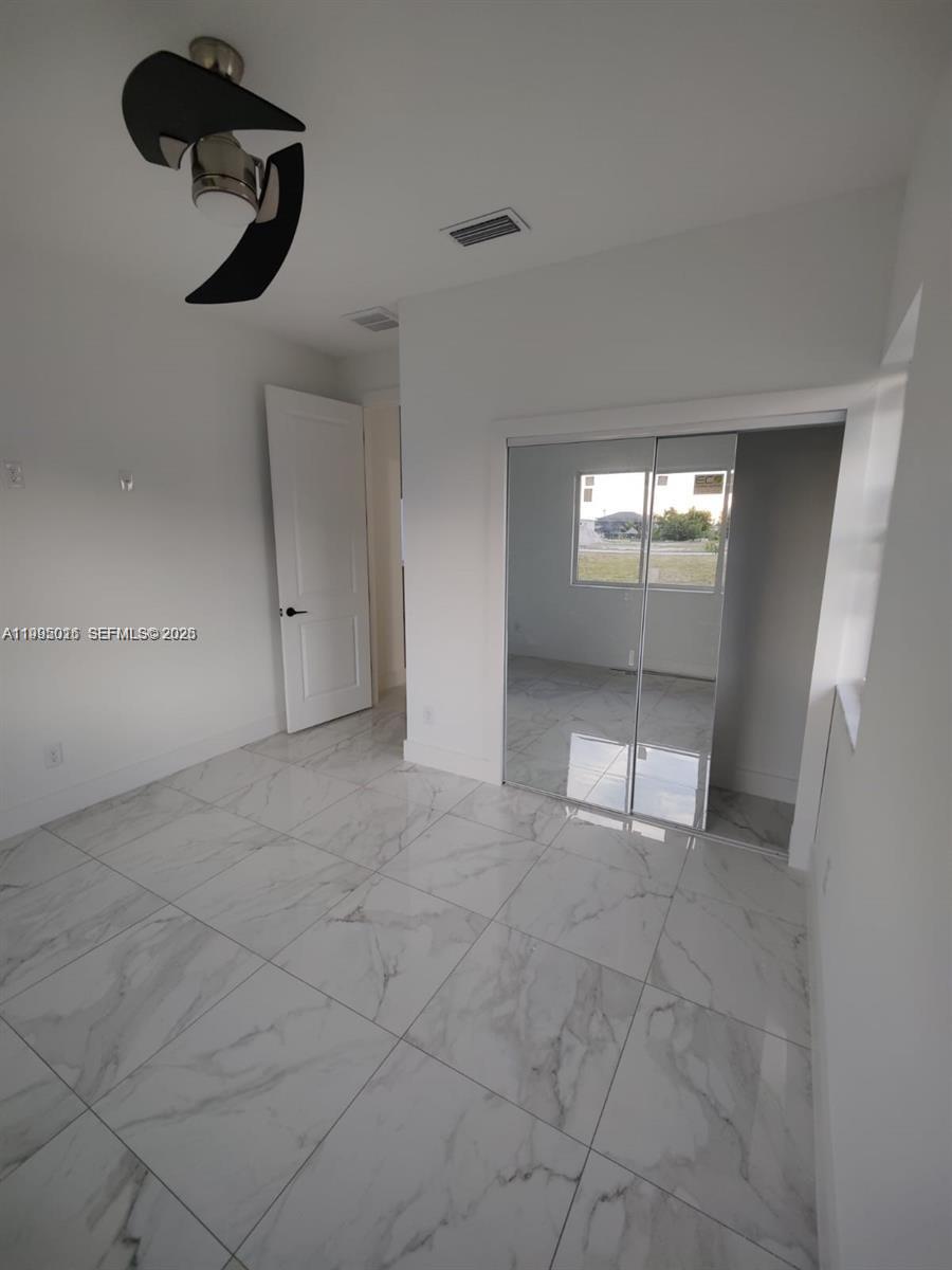 716 Nw 37th Ave Property Photo 26