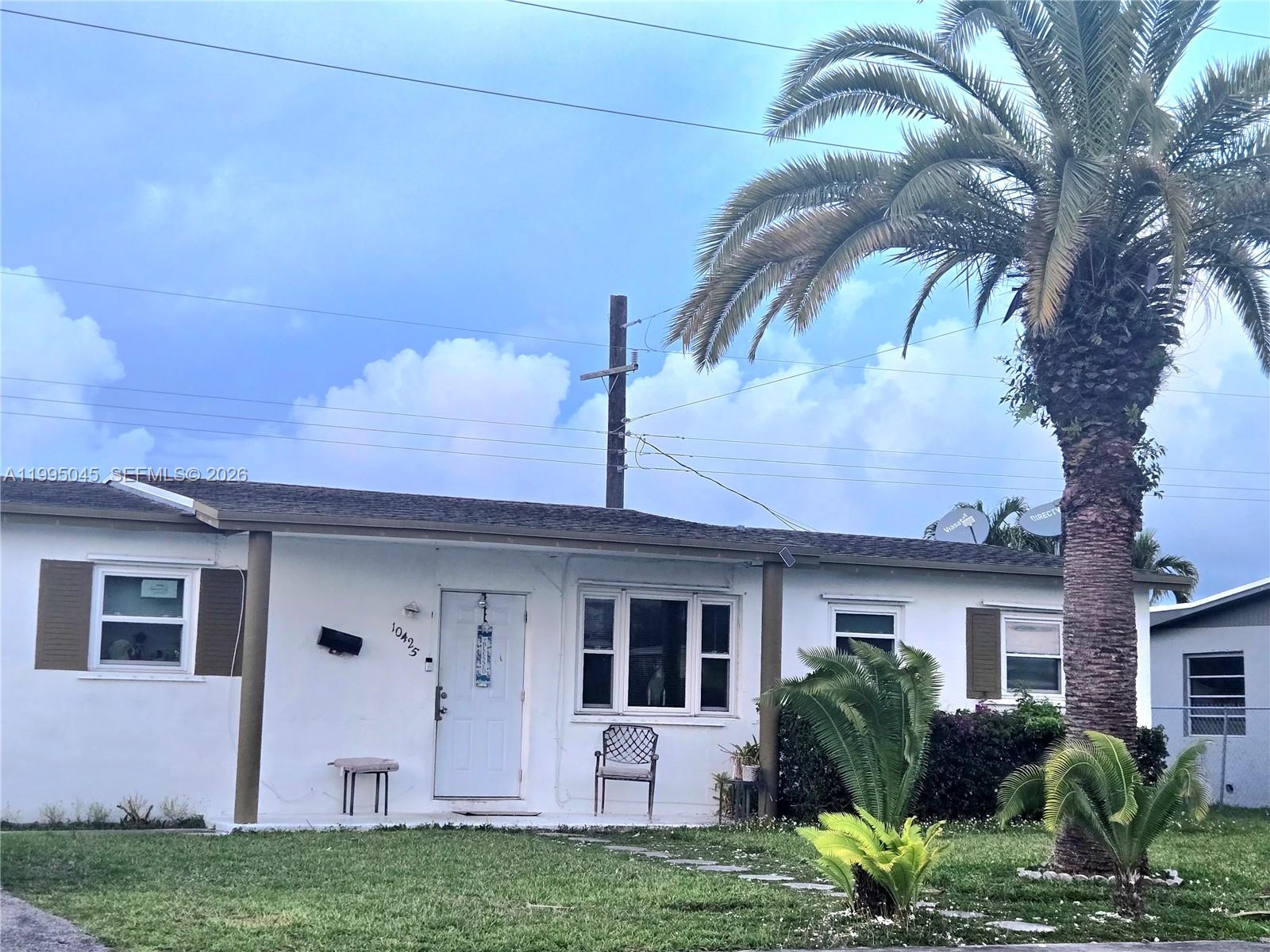 10425 SW 146th Ter Property Photo 1