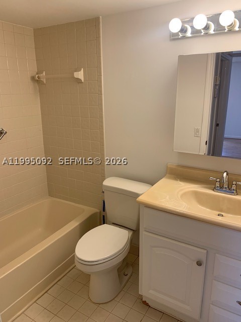 10623 W Clairmont Cir 101 Property Photo 12