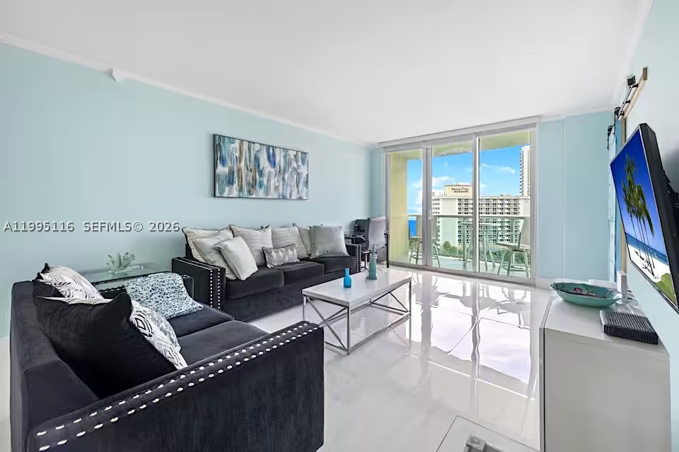 19370 Collins Ave 1121 Property Photo 16