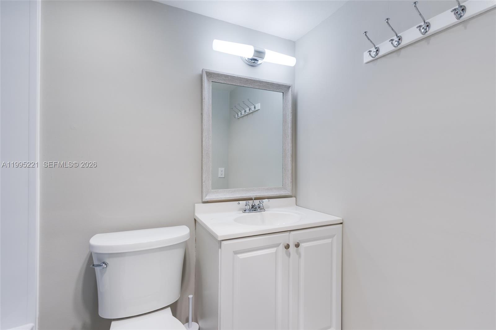1651 Ne 115th St 28c Property Photo 23