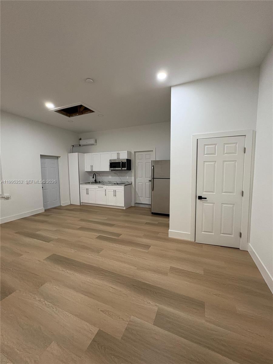2720 Santa Barbara Blvd N Property Photo 43
