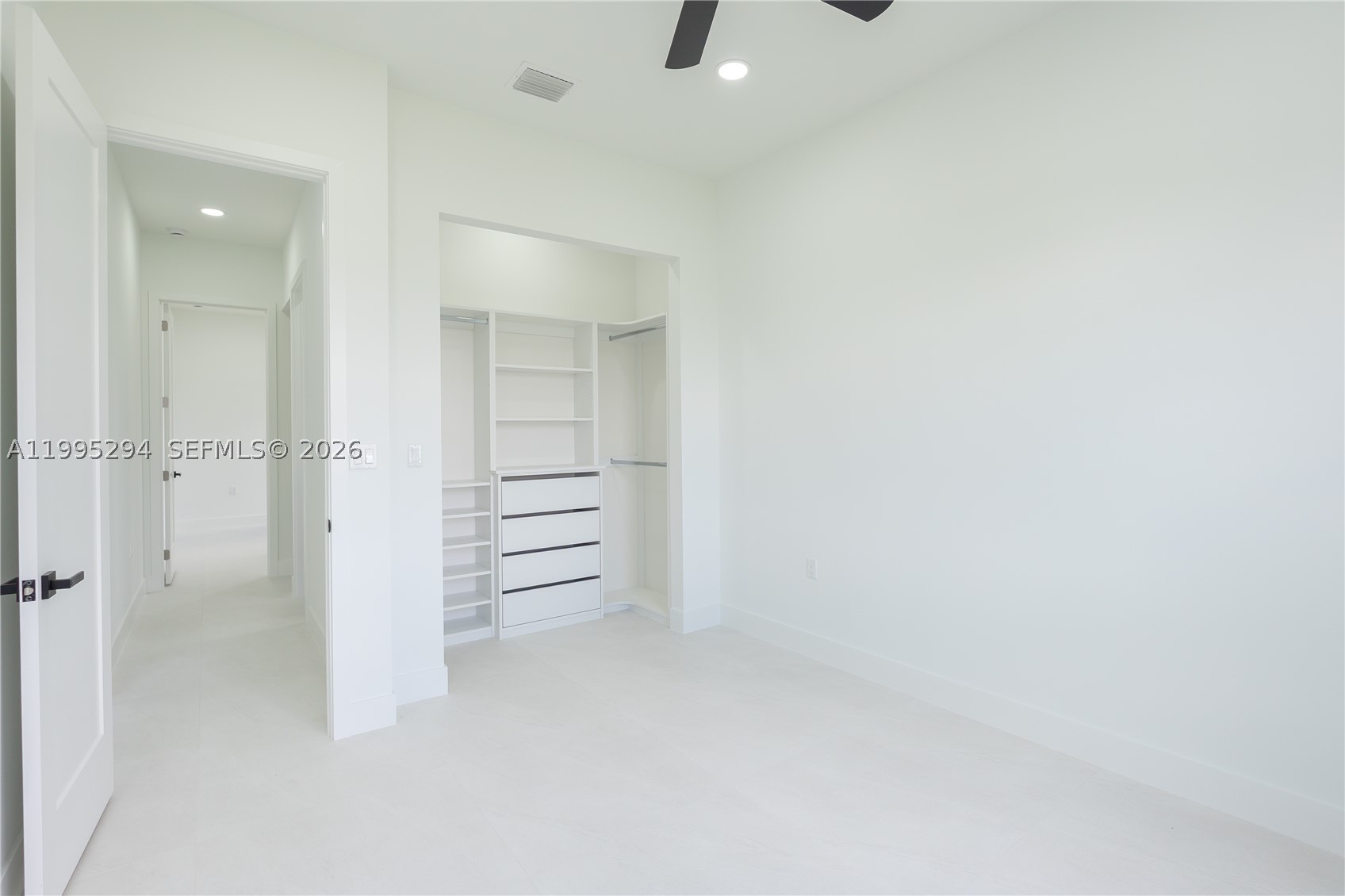 2834 Nw 17th Pl Property Photo 10