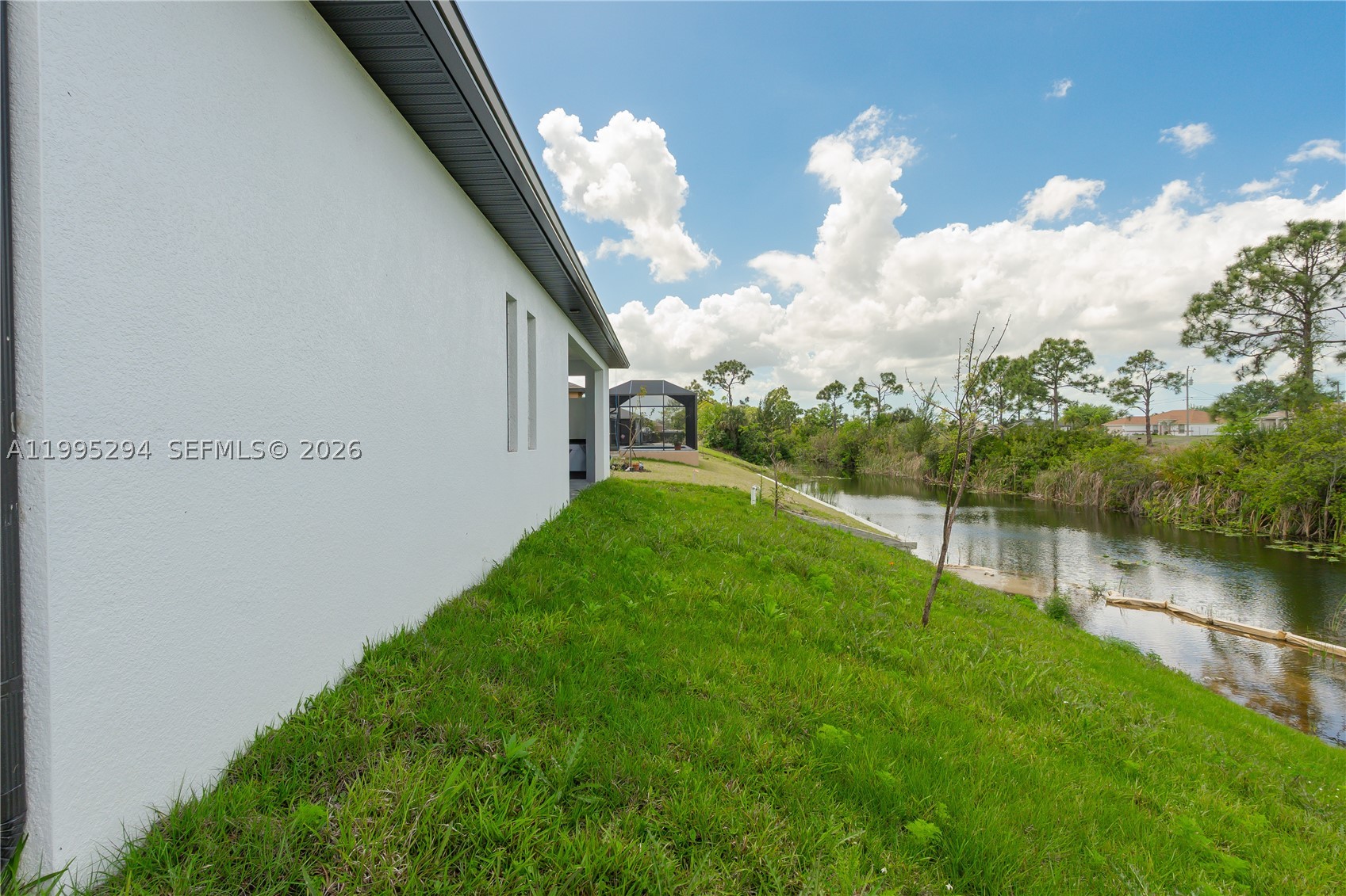 2834 Nw 17th Pl Property Photo 37