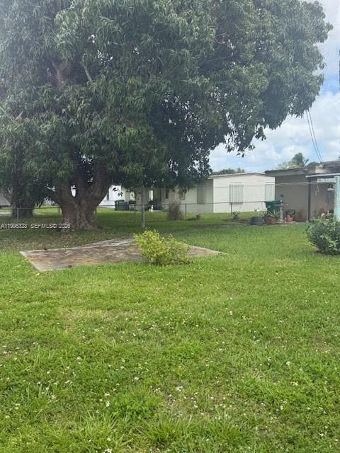 16300 Nw 21st Ave Property Photo 4