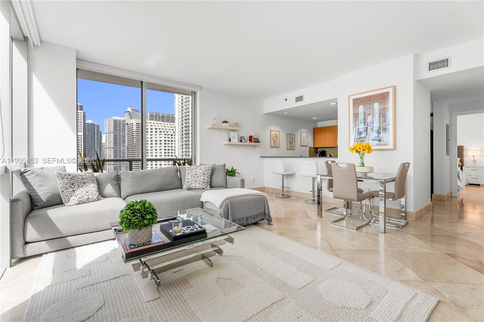 1060 Brickell Ave 2117