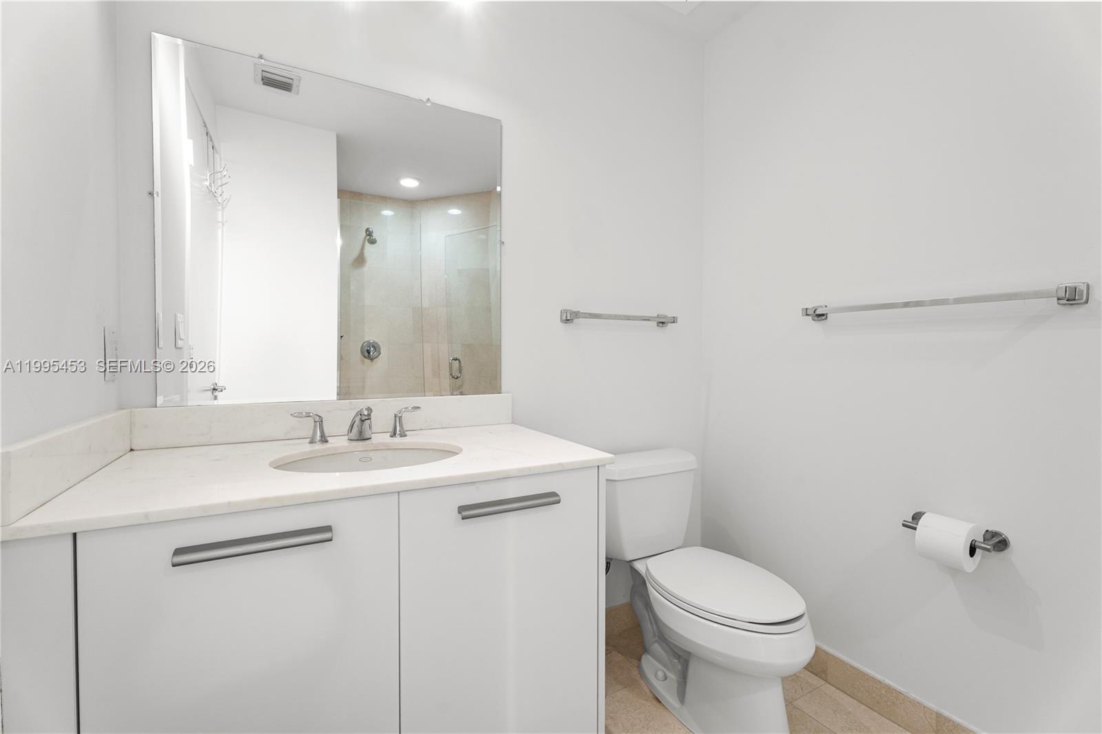 1060 Brickell Ave 2117 Property Photo 13