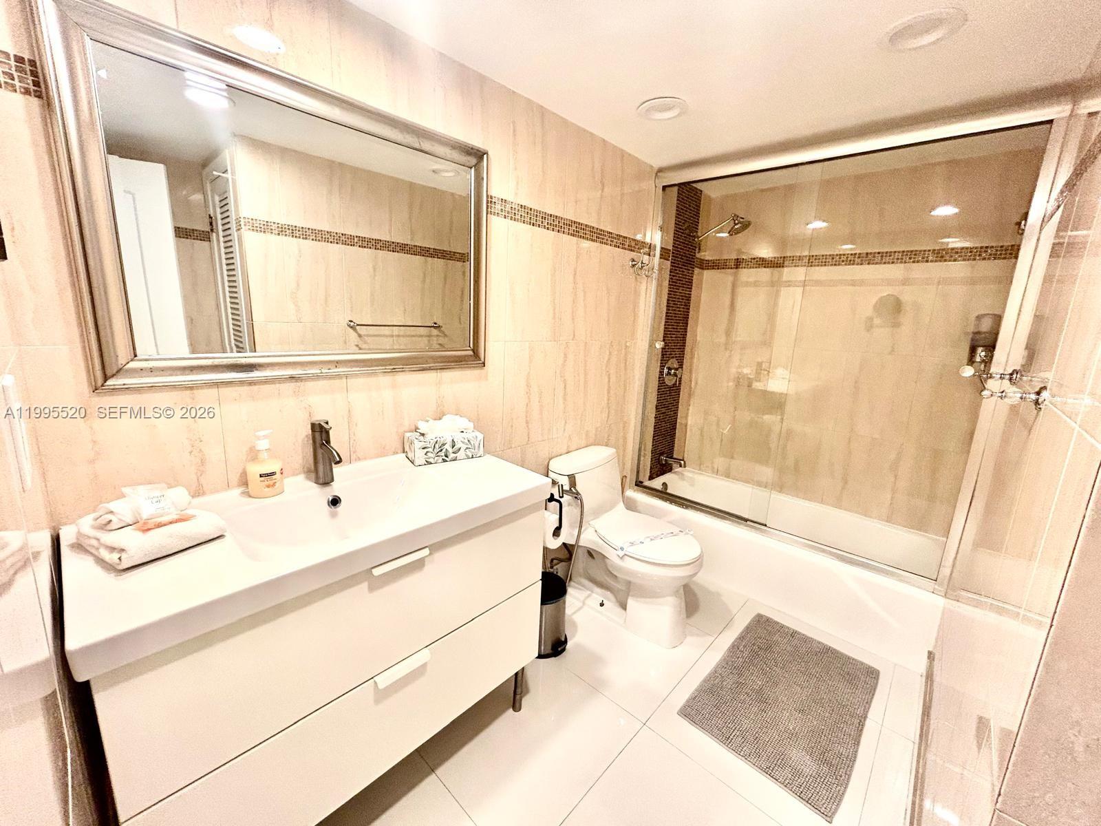19370 Collins Ave 1015 Property Photo 13