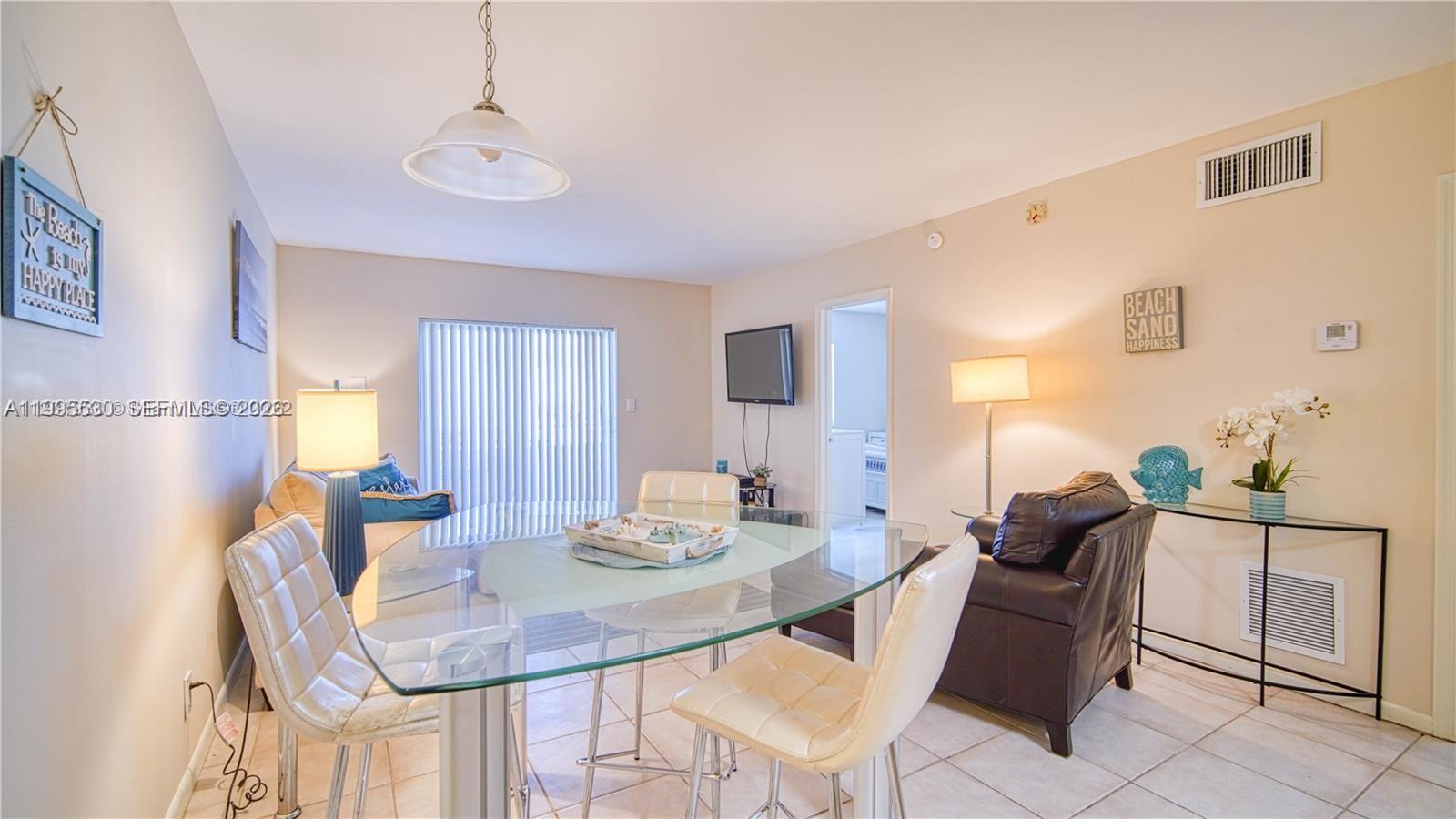 2900 Banyan St 408 Property Photo 7