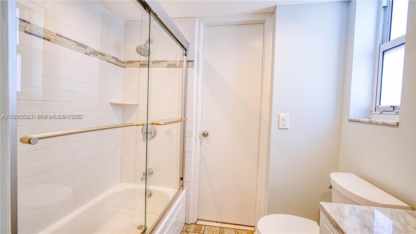 2900 Banyan St 408 Property Photo 16