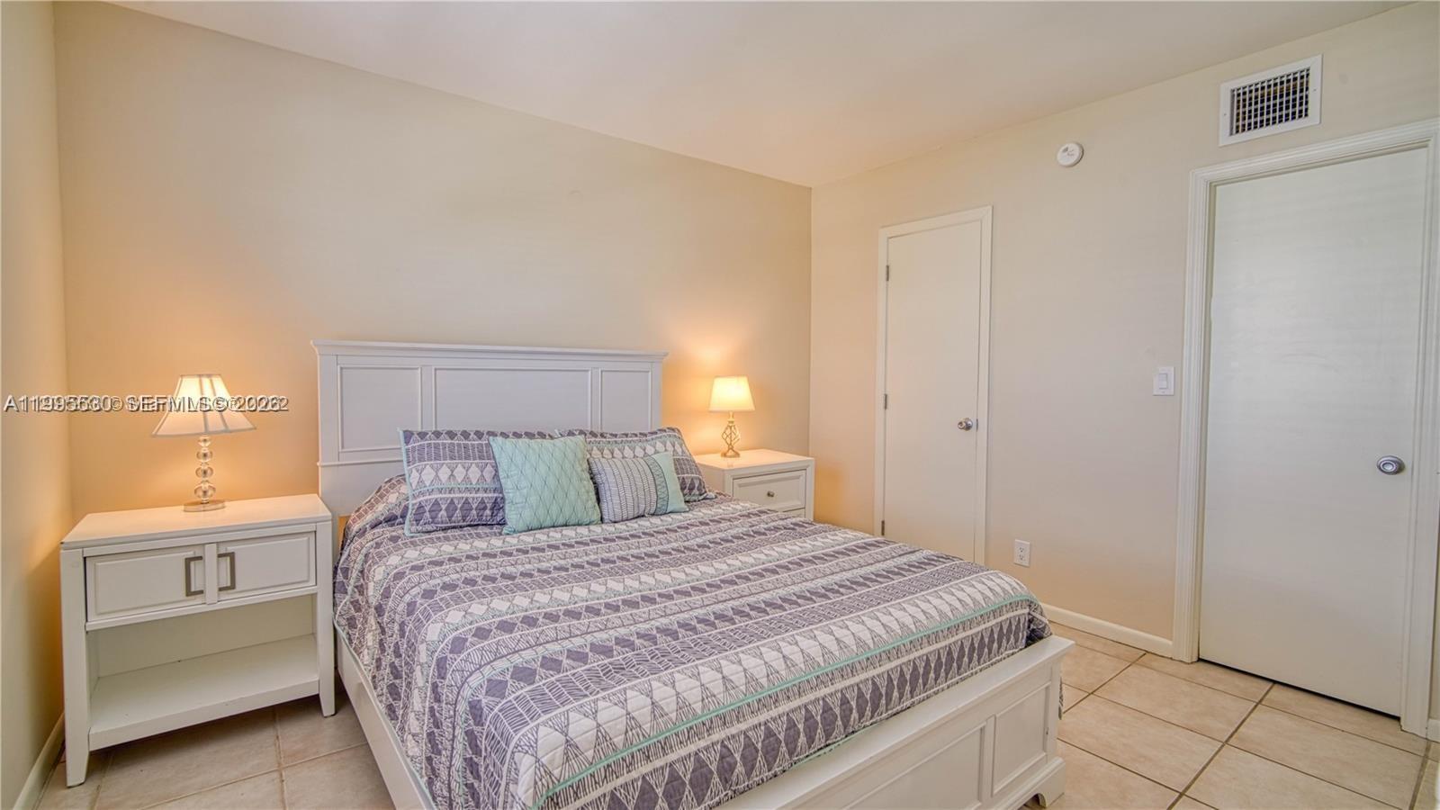 2900 Banyan St 408 Property Photo 20