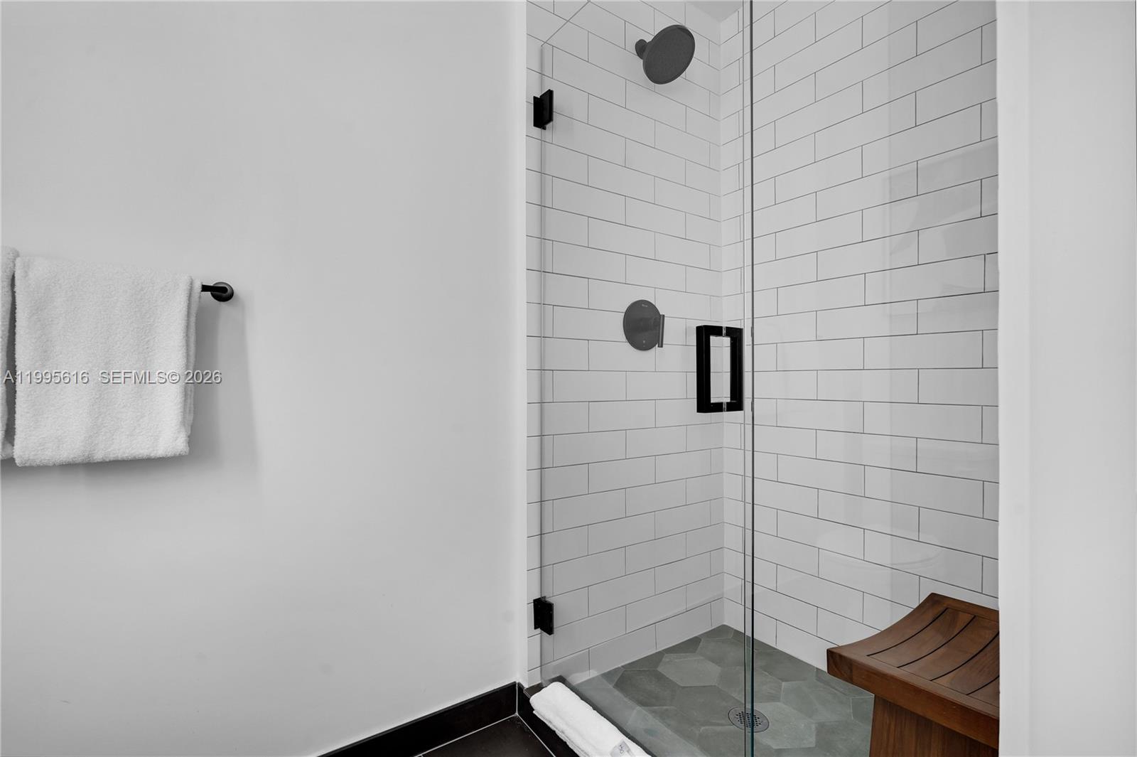 398 Ne 5th St 4412 Property Photo 8