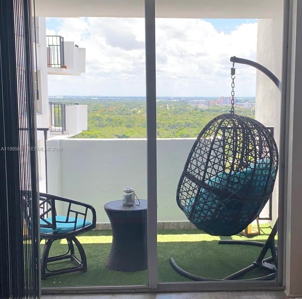 2750 Ne 183rd St 2407 Property Photo 6