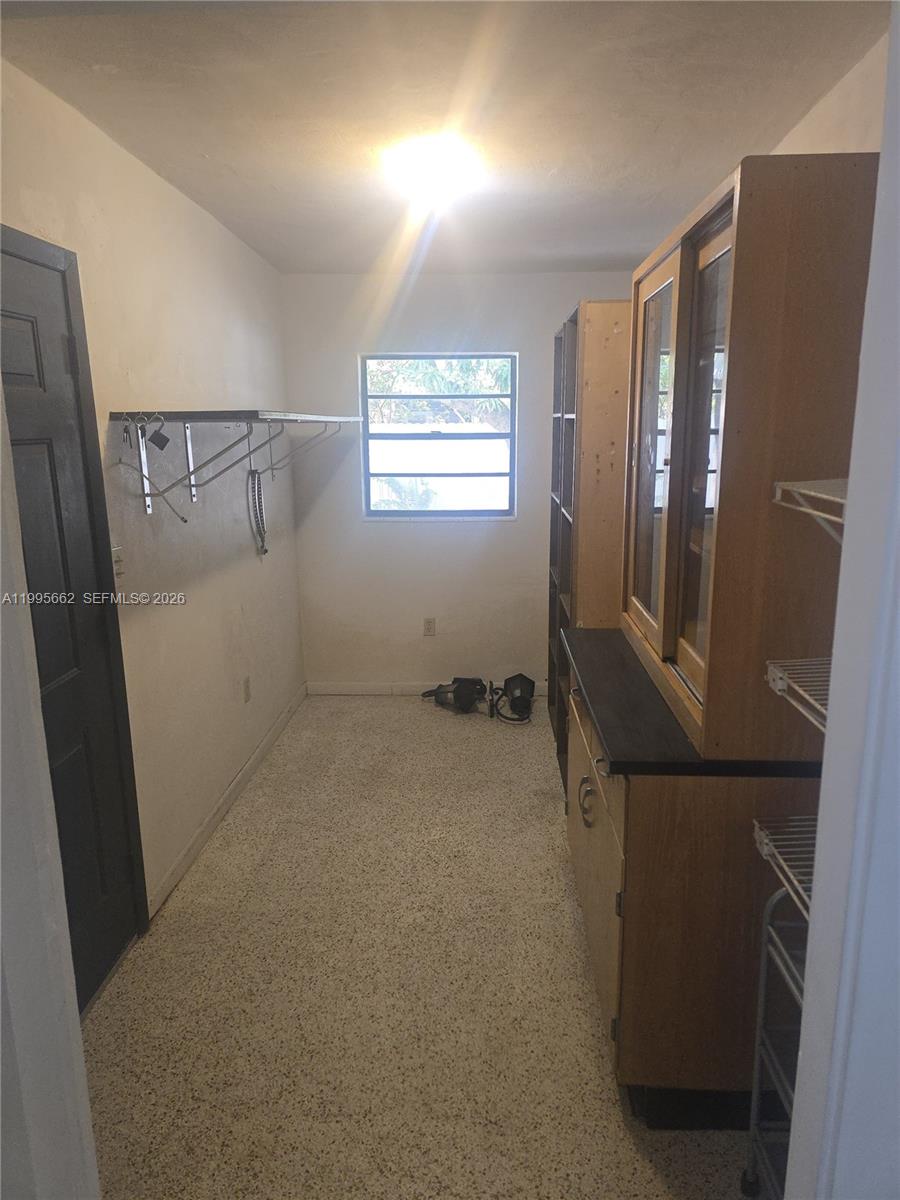 9725 Sw 15th St Property Photo 7