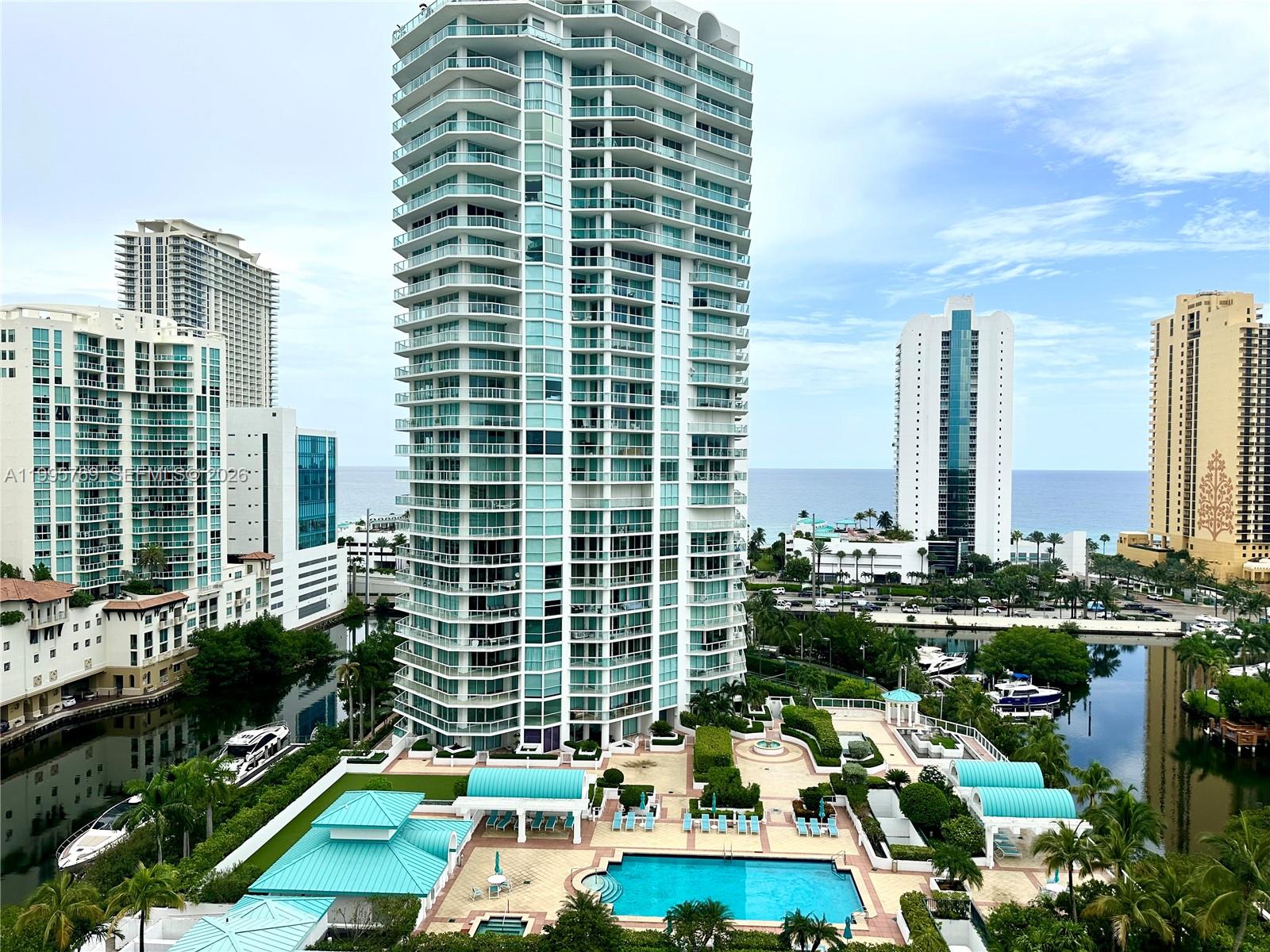 16500 Collins Ave 1453 Property Photo 2