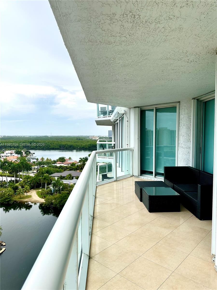 16500 Collins Ave 1453 Property Photo 15