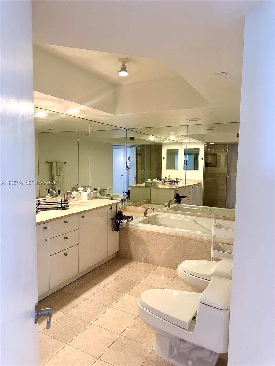16500 Collins Ave 1453 Property Photo 27