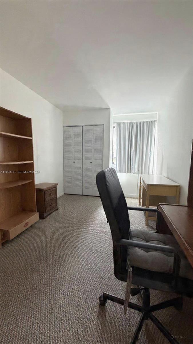 221 W Park Dr 202-3 Property Photo 9