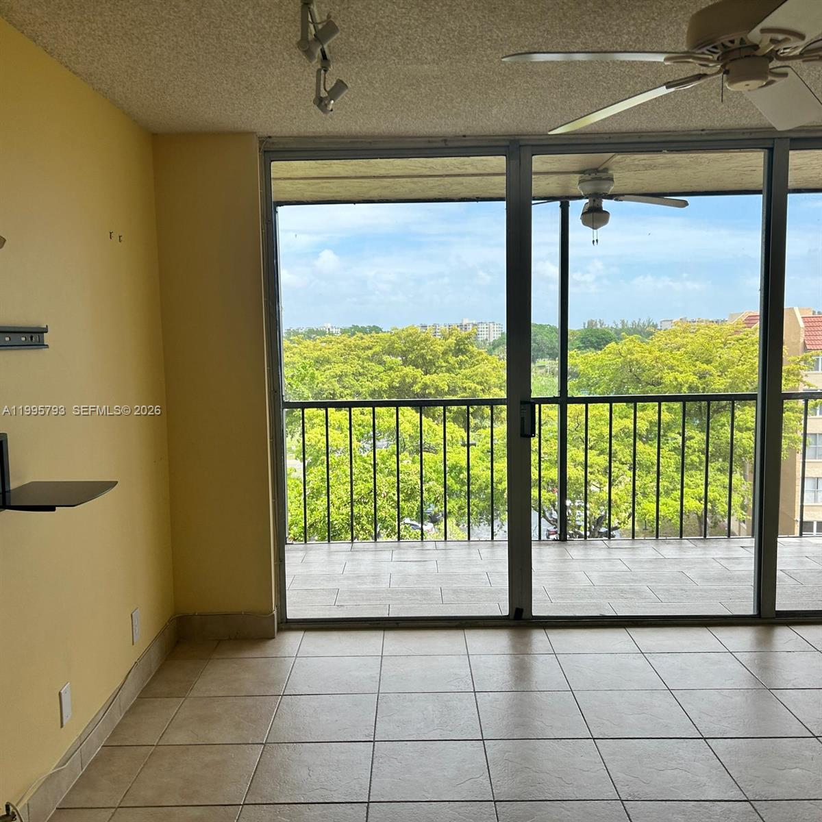 3771 Environ Blvd 650 Property Photo 10
