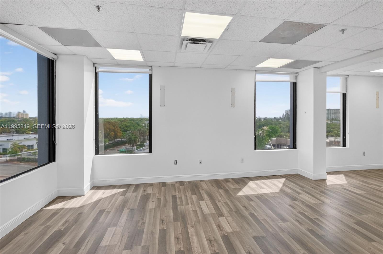 12550 Biscayne Blvd 504 Property Photo 3