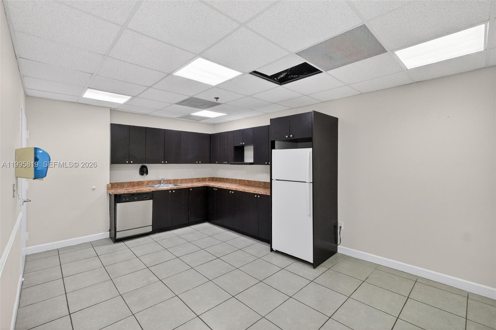 12550 Biscayne Blvd 504 Property Photo 5