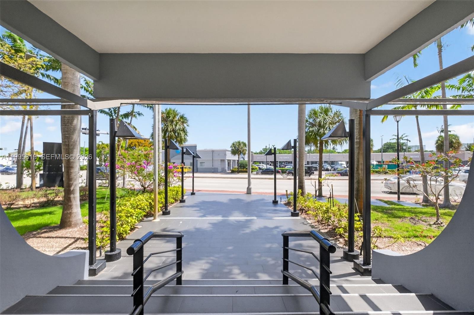 12550 Biscayne Blvd 504 Property Photo 18