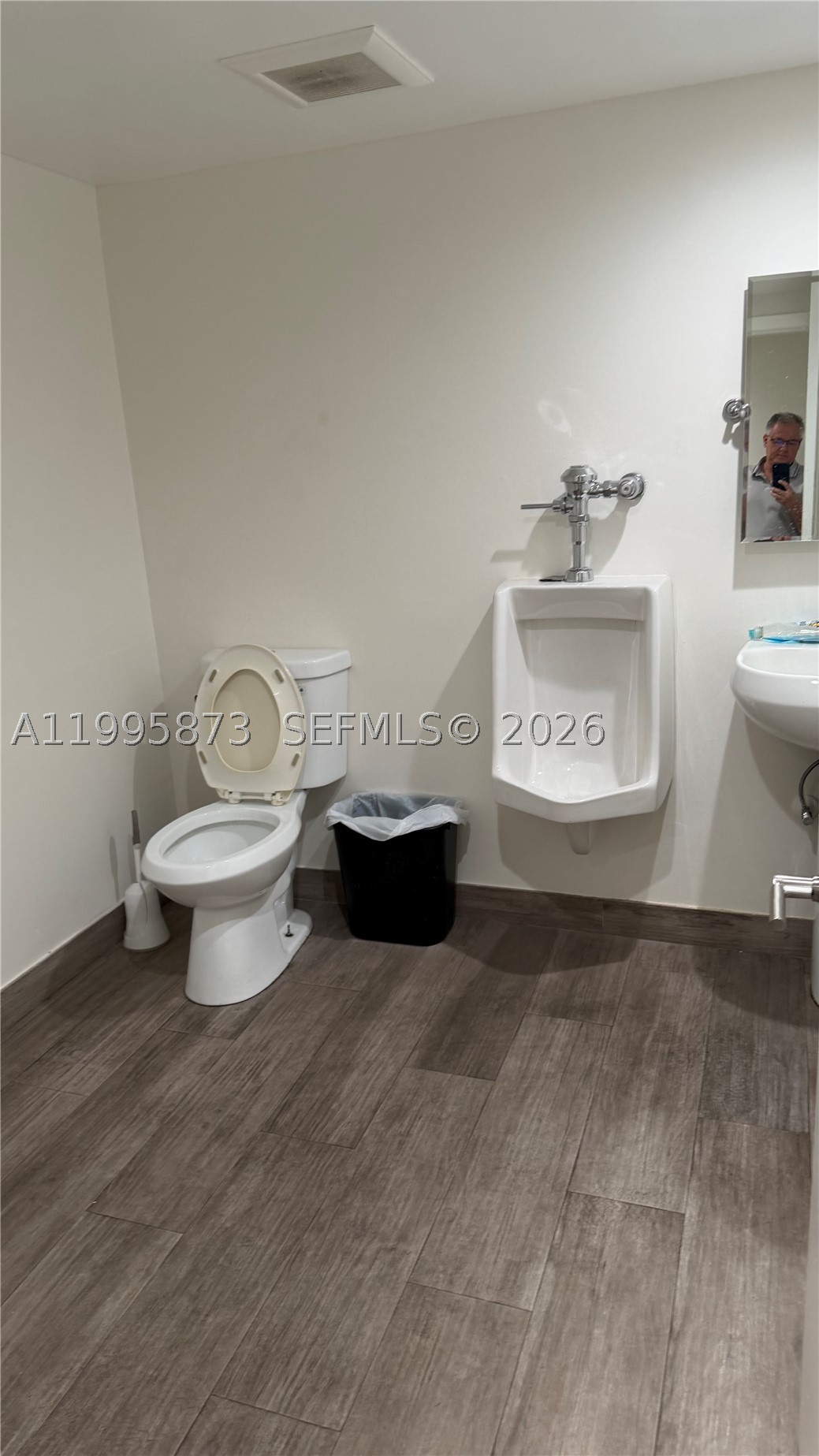 50 Ne 179th St Property Photo 13