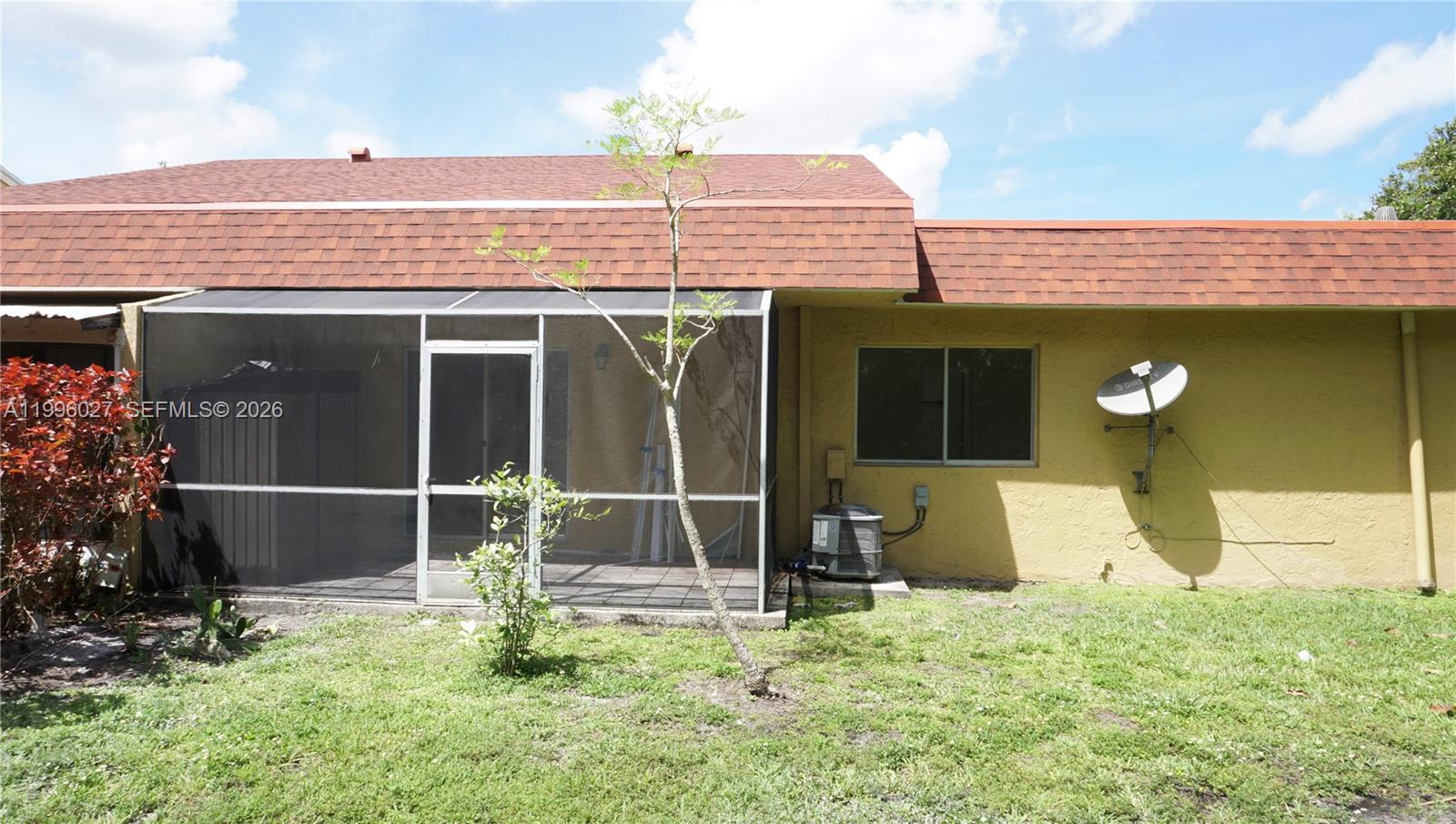 10722 La Placida Dr 9-b2 Property Photo 13